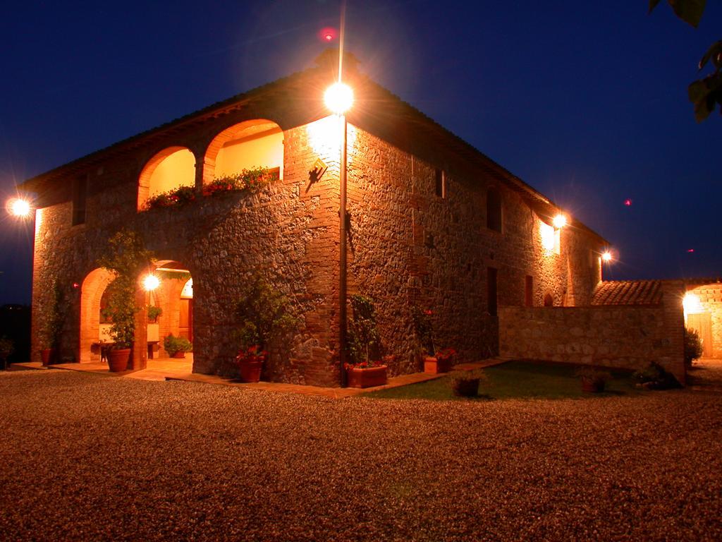 Agriturismo Fattoria Di Corsano 科尔萨诺 外观 照片