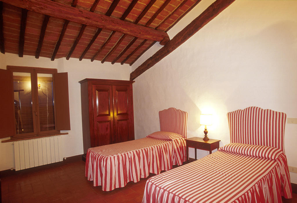 Agriturismo Fattoria Di Corsano 科尔萨诺 客房 照片
