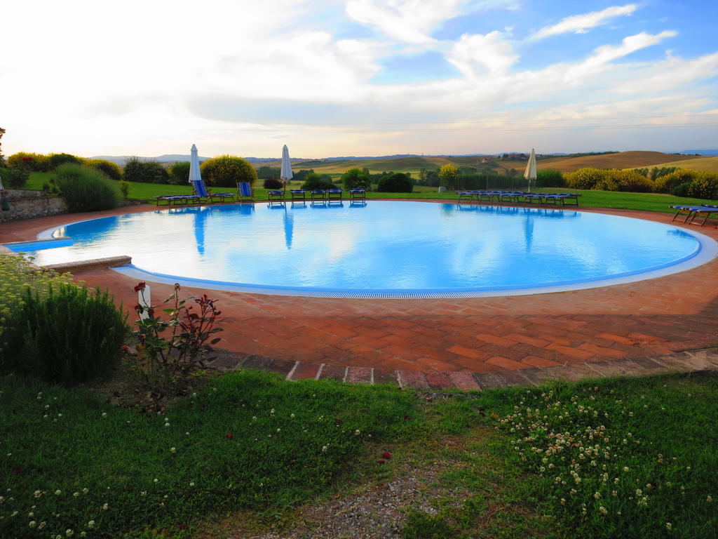 Agriturismo Fattoria Di Corsano 科尔萨诺 外观 照片