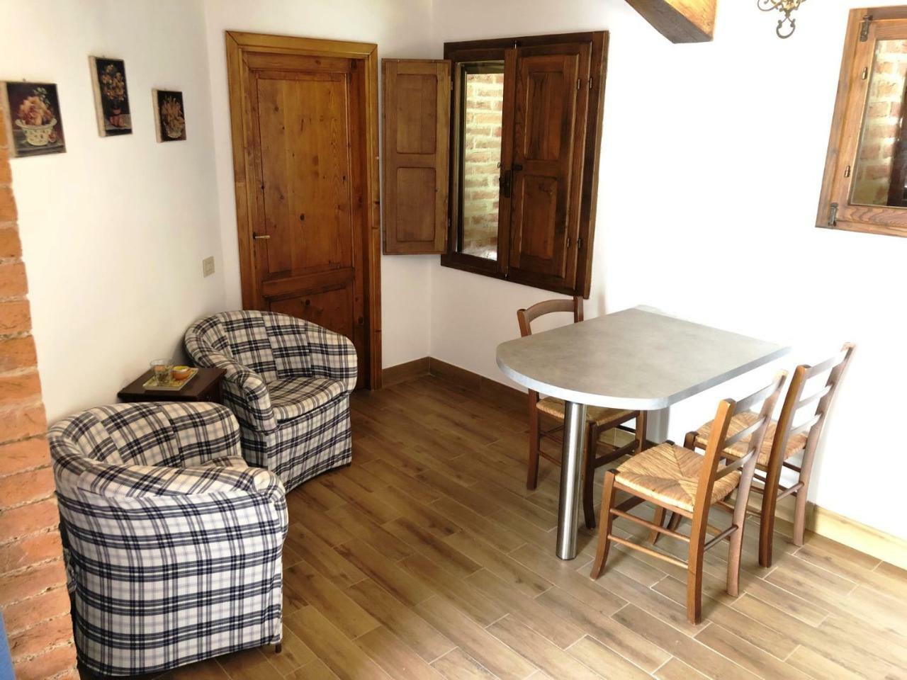 Agriturismo Fattoria Di Corsano 科尔萨诺 外观 照片